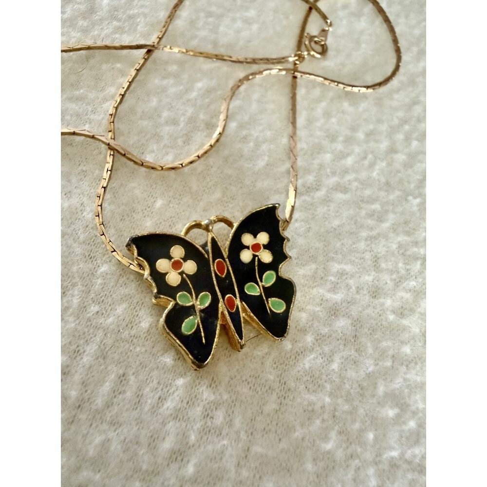 Vintage CLOISONNÉ Pendant Necklace BUTTERFLY with Flowers & petals